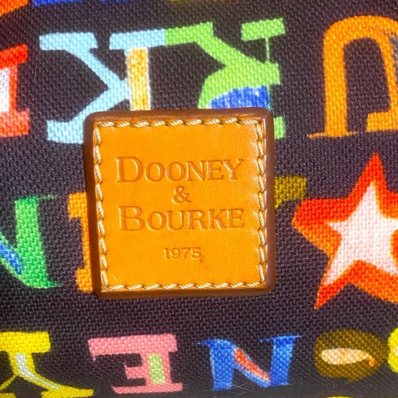 Vintage Dooney & Bourke Small Duffel Bag - Picture 8 of 16